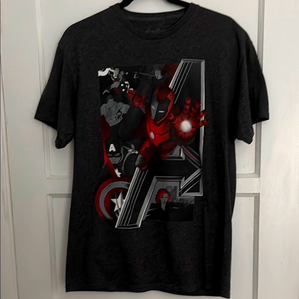 Avengers Tee Shirt 
Size Medium